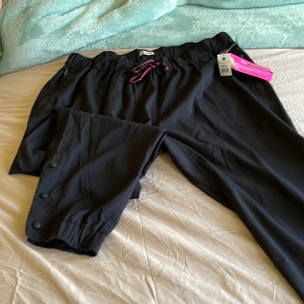 Koi Lite Happiness Jogger Style Scrub Pant